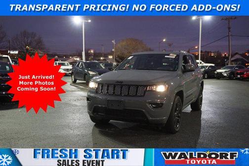 2022 Jeep Grand Cherokee Laredo