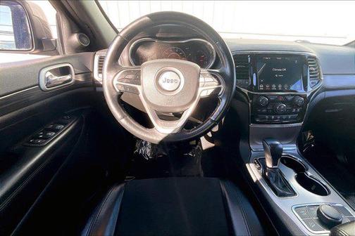 2022 Jeep Grand Cherokee Laredo