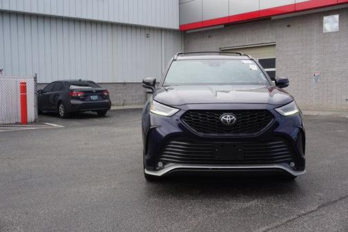 2023 Toyota Highlander XSE