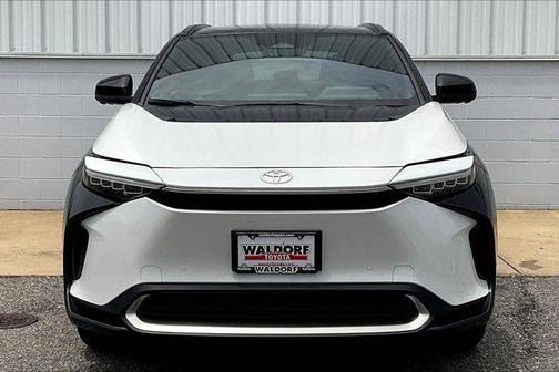 2024 Toyota bZ4X Limited