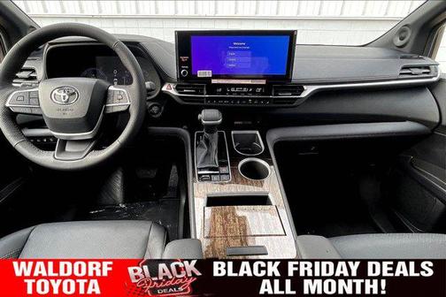 2025 Toyota Sienna Platinum