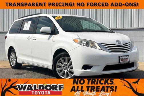 2017 Toyota Sienna LE