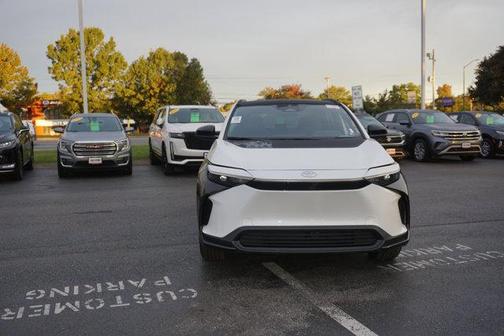 2024 Toyota bZ4X XLE