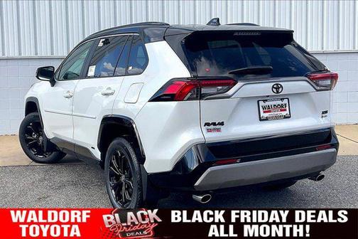 2025 Toyota RAV4 Hybrid SE