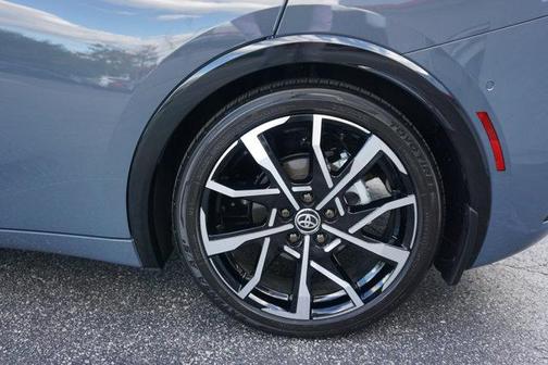 2025 Toyota Prius Plug-In Hybrid XSE Premium