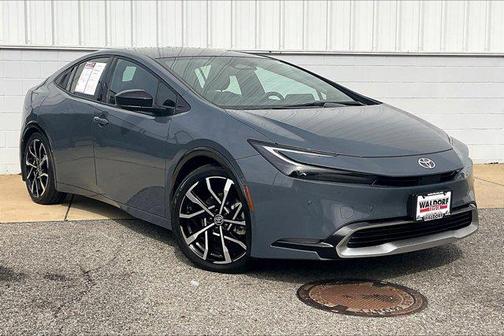 2025 Toyota Prius Plug-In Hybrid XSE Premium
