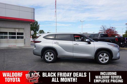 2024 Toyota Highlander LE