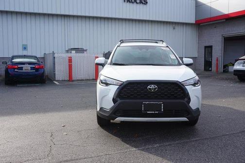 2024 Toyota Corolla Cross LE