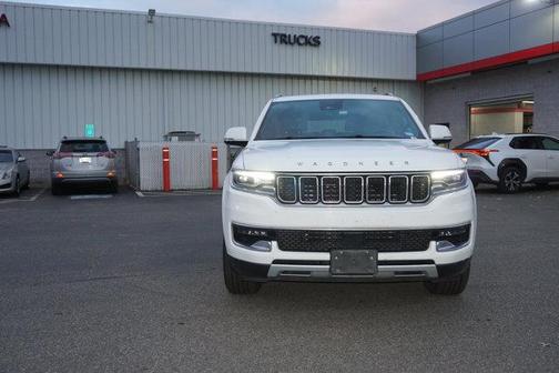 2022 Jeep Wagoneer Series II 4x4