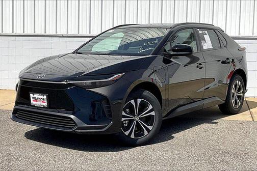2025 Toyota bZ4X XLE