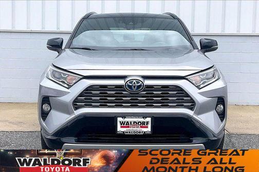 2020 Toyota RAV4 Hybrid SE