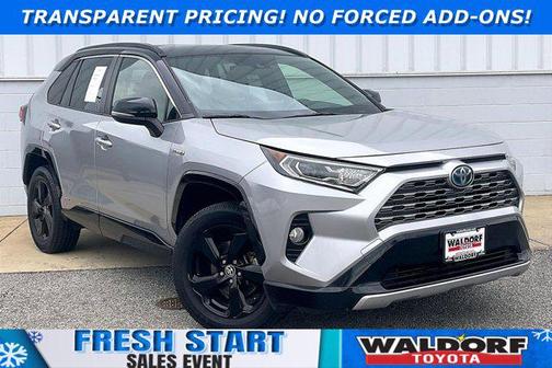 2020 Toyota RAV4 Hybrid SE