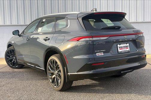 2025 Toyota Crown Signia Limited