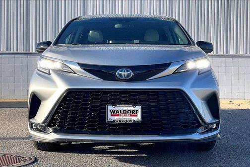2023 Toyota Sienna XSE 7 Passenger
