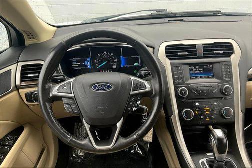2013 Ford Fusion Hybrid SE Hybrid