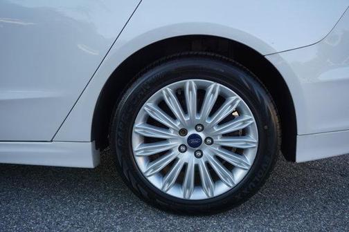 2013 Ford Fusion Hybrid SE Hybrid