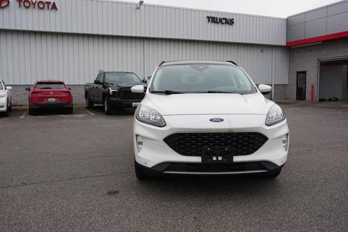 2022 Ford Escape Titanium