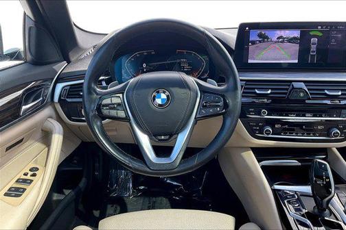2021 BMW 530 530i