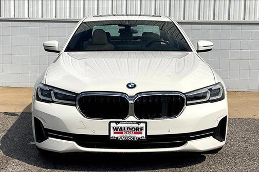 2021 BMW 530 530i