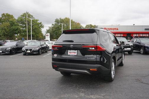 2024 Toyota Grand Highlander Platinum