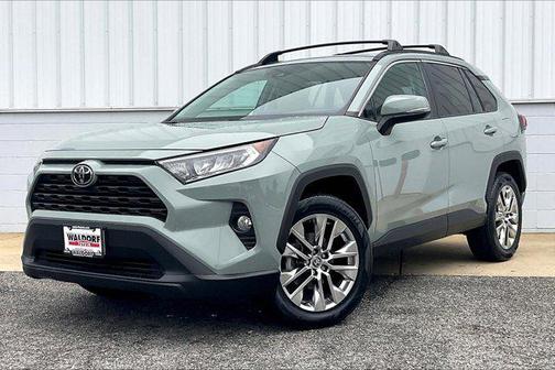 2021 Toyota RAV4 XLE Premium