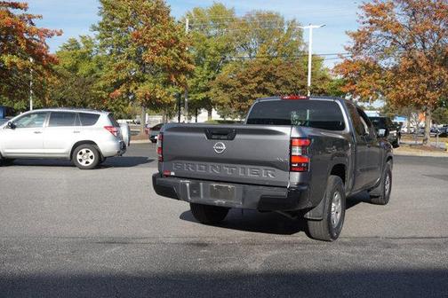2022 Nissan Frontier S