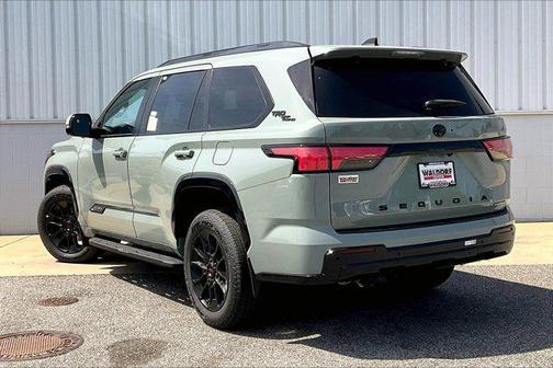 2025 Toyota Sequoia Platinum