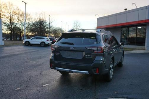 2022 Subaru Outback Touring XT