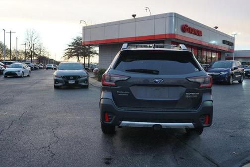 2022 Subaru Outback Touring XT