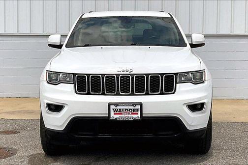 2022 Jeep Grand Cherokee Laredo