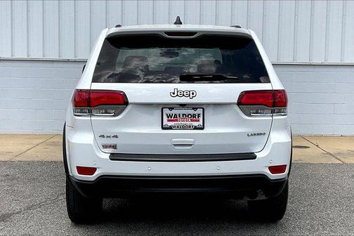 2022 Jeep Grand Cherokee Laredo