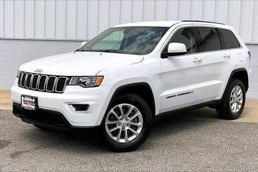 2022 Jeep Grand Cherokee Laredo