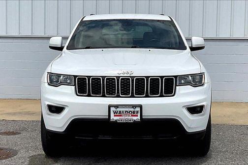2022 Jeep Grand Cherokee Laredo