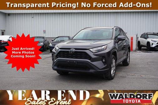 2022 Toyota RAV4 XLE Premium