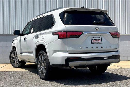 2025 Toyota Sequoia Base