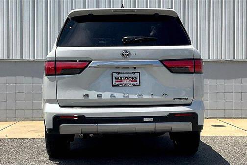 2025 Toyota Sequoia Base