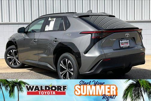 2025 Toyota bZ4X XLE