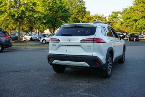 2025 Toyota Corolla Cross XLE