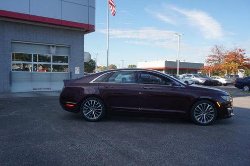 2017 Lincoln MKZ Base