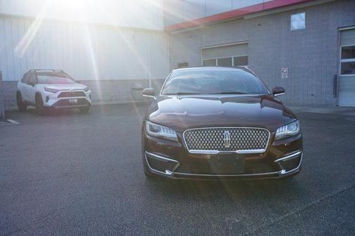 2017 Lincoln MKZ Base