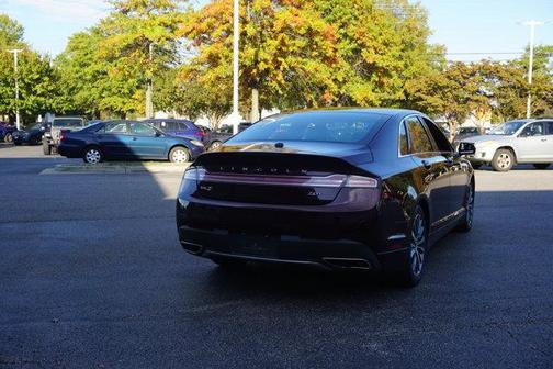 2017 Lincoln MKZ Base