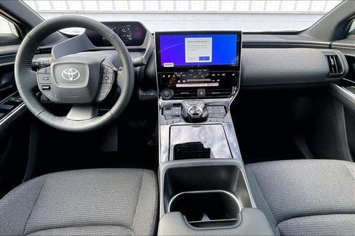 2025 Toyota bZ4X XLE