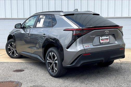 2025 Toyota bZ4X XLE
