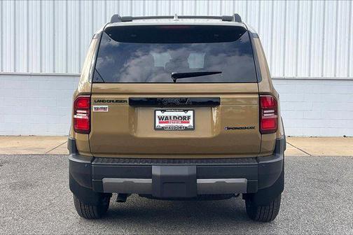2025 Toyota Land Cruiser Base