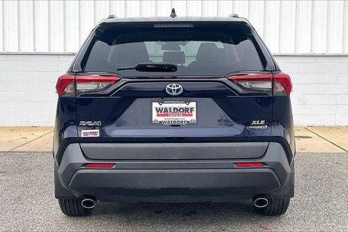 2020 Toyota RAV4 Hybrid XLE