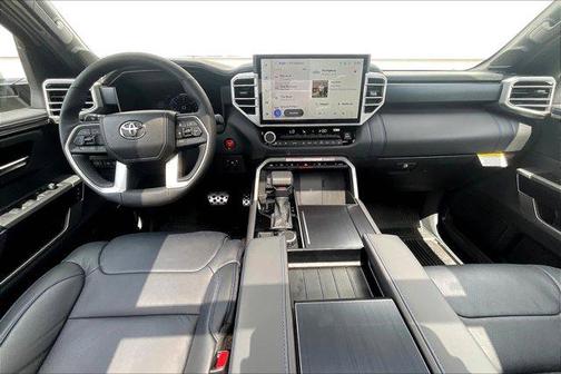 2025 Toyota Tundra Platinum