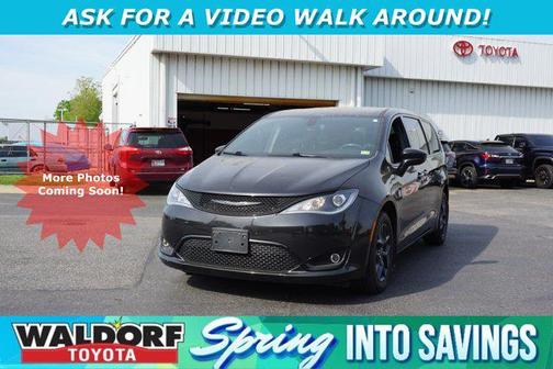 2020 Chrysler Pacifica Touring