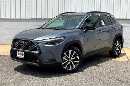 2025 Toyota Corolla Cross XLE