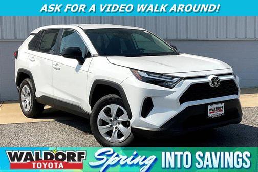 2025 Toyota RAV4 LE