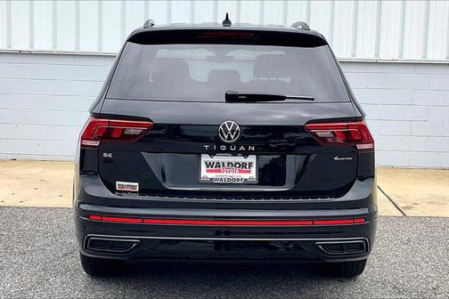 2022 Volkswagen Tiguan 2.0T SE R-Line Black 4MOTION